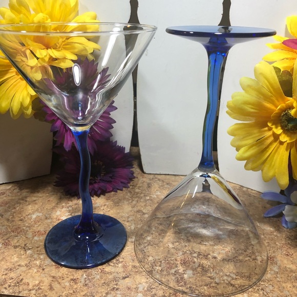 2 Vintage Clear Martini Cocktail Glasses w/Blue Zig Zag Stems 🍸 🍸 - Picture 5 of 7